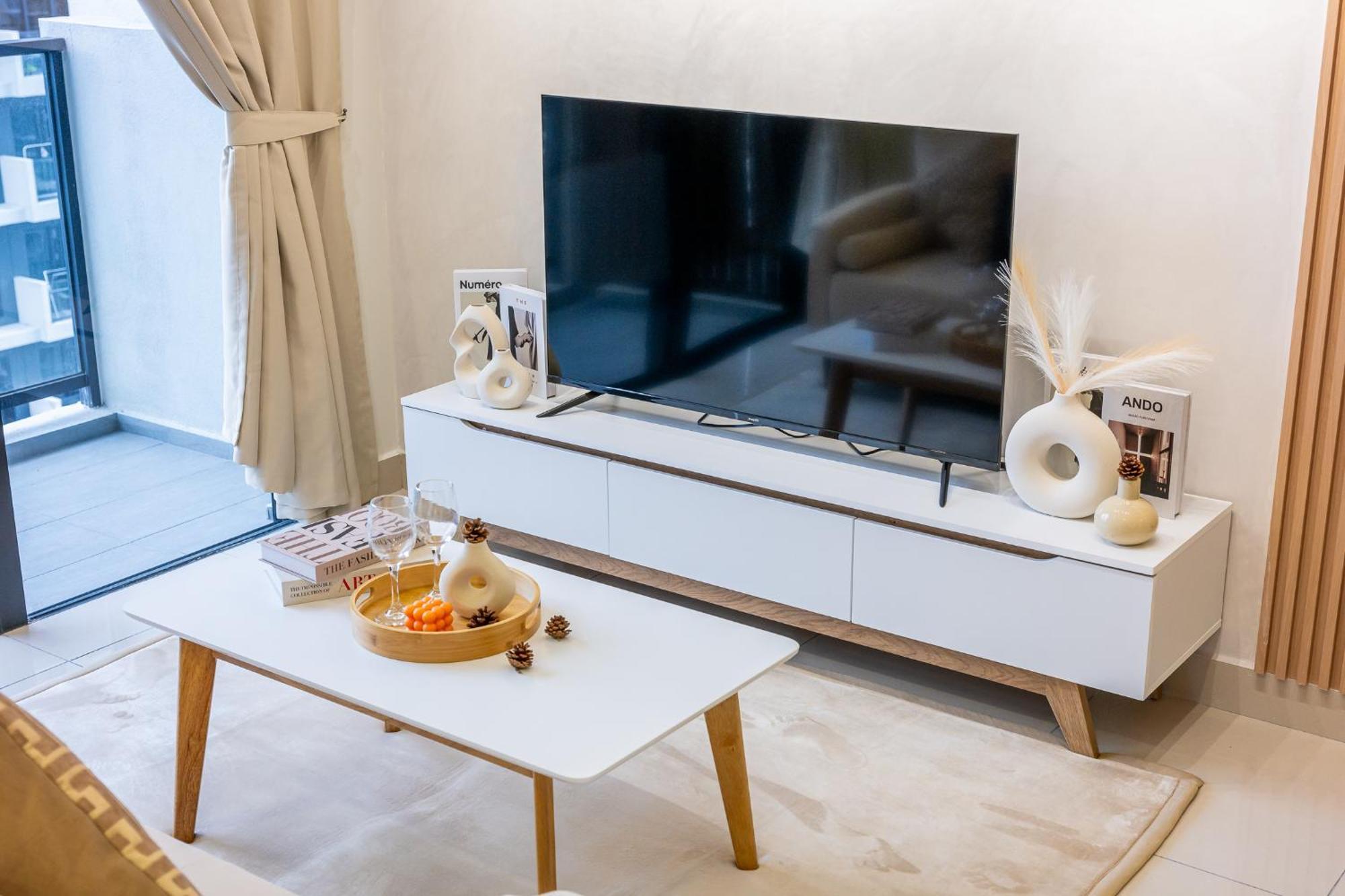 The Tallest Concept Trofi Ii By The Conts *