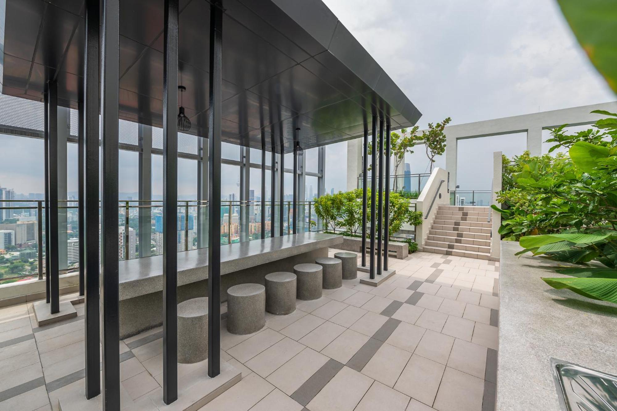 Apartemen The Tallest Concept Trofi Ii By The Conts *